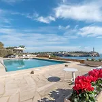 Ferienhaus Mit Privatpool Fuer 9 Personen Ca 340 Qm In Portocolom, Mallorca Suedostkueste Von Mallorca