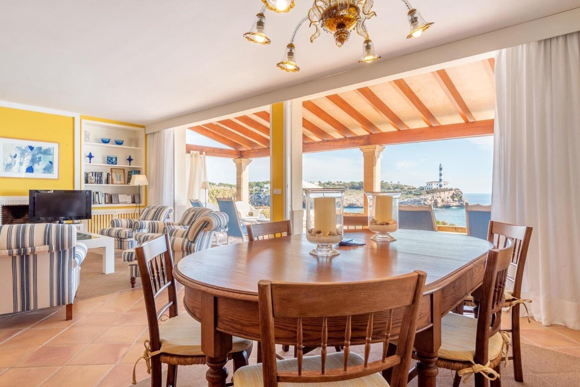 Mit Privatpool Fuer 9 Personen Ca 340 Qm In Portocolom, Mallorca Suedostkueste Von Mallorca Ferienhaus